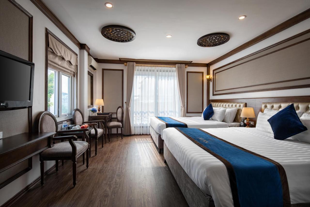 Suite Balcony